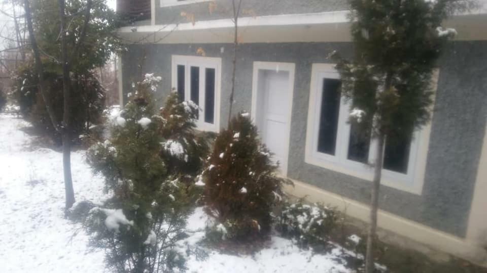 Embassy Villa Suites Karimabad  المظهر الخارجي الصورة