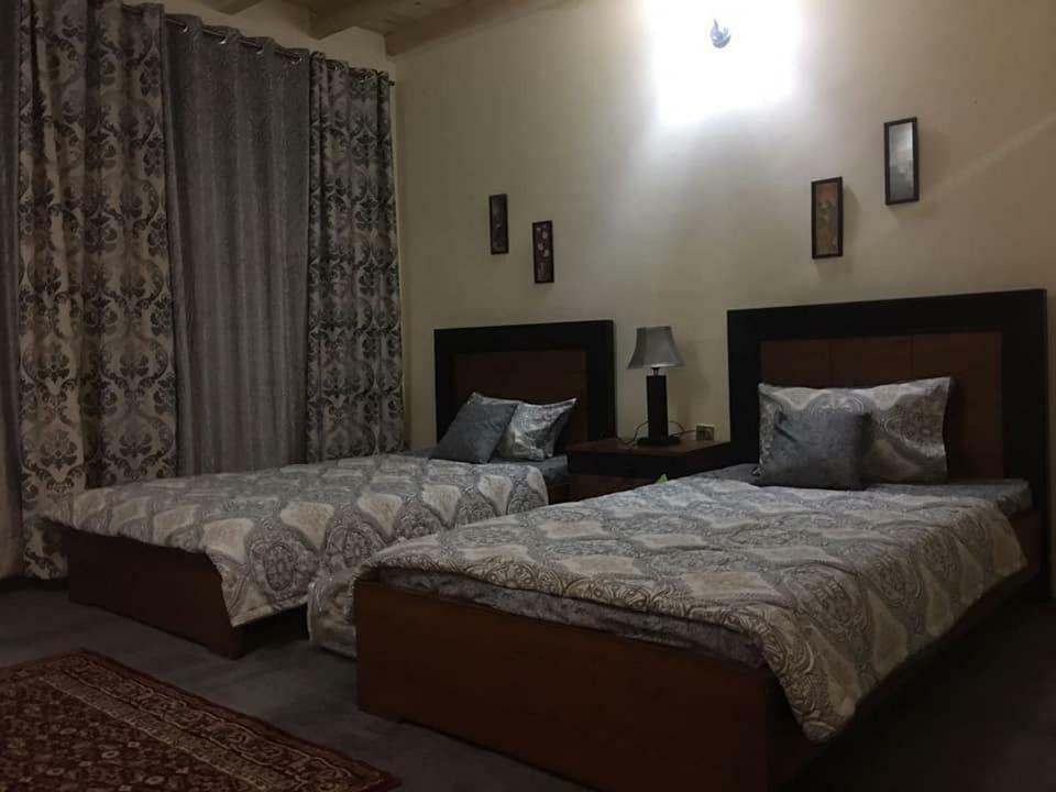 Embassy Villa Suites Karimabad  المظهر الخارجي الصورة